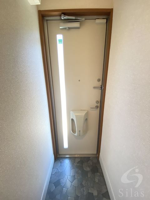 玄関　同仕様