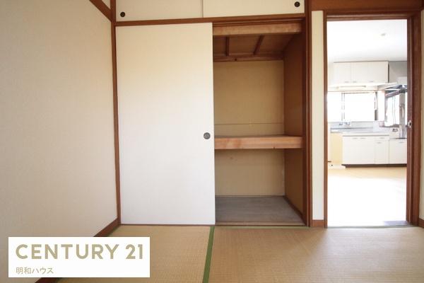 収納　各室に充実の収納付ですよ！