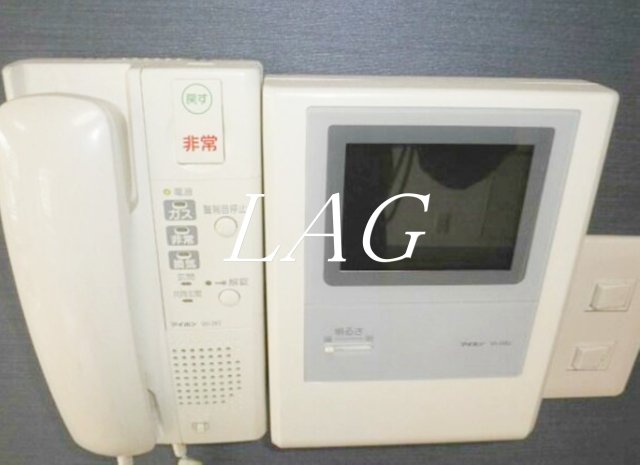 セキュリティ　モニター付きインターホンです。