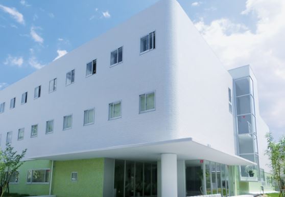その他　高槻市医師会看護専門学校（その他）まで488m
