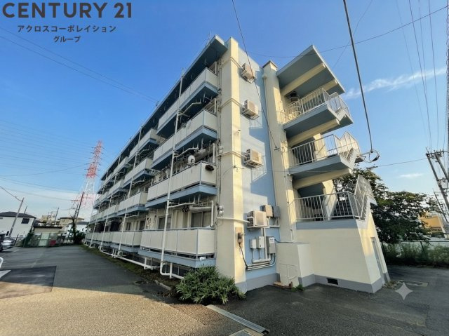 建物外観　TVモニター付きインターホンで安心です♪