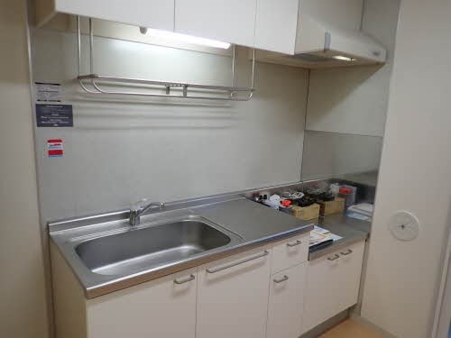 キッチン　※別部屋参考写真※