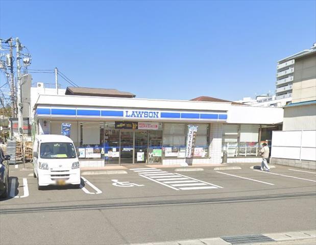 コンビニ　ローソン（コンビニ）まで48m