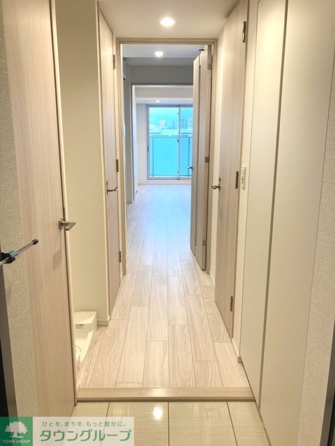 玄関　※写真は同タイプ住戸です。