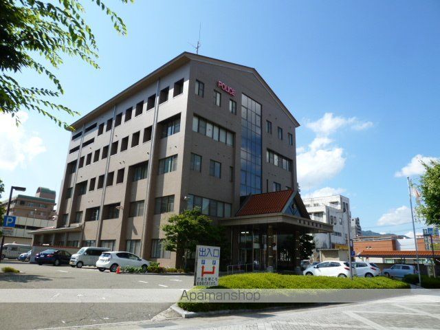 警察署・交番　西条警察（警察署・交番）まで400m