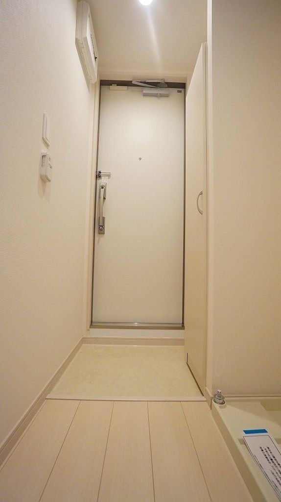 玄関　玄関