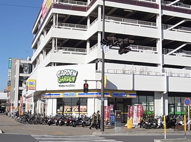 コンビニ　ミニストップ越中島通り店（コンビニ）まで402m