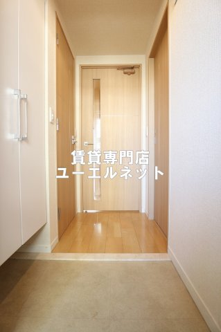 玄関　住まいの顔ともなる玄関