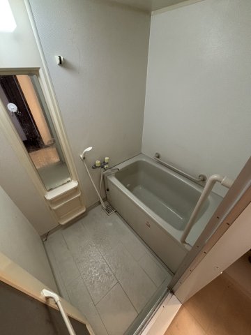 エクレールイースト西新の風呂写真