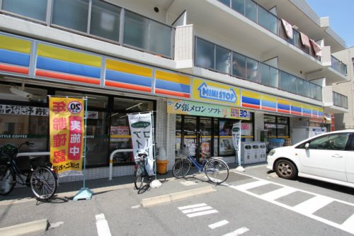 コンビニ　ミニストップ 柏里2丁目店（コンビニ）まで778m