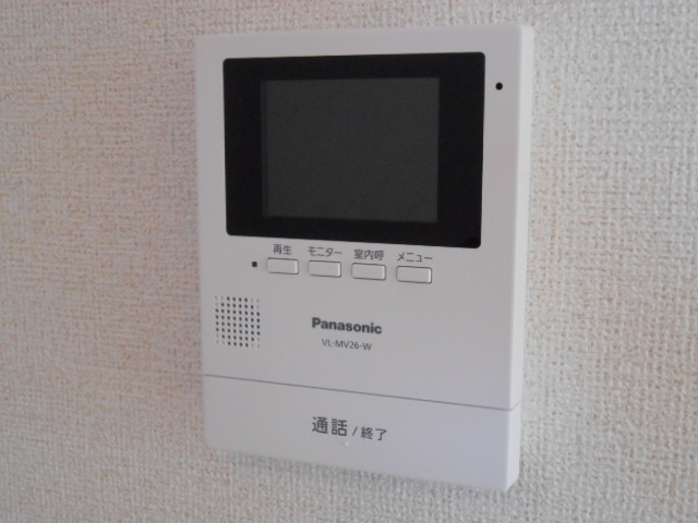 セキュリティ　カラーＴＶモニター付インターホン完備