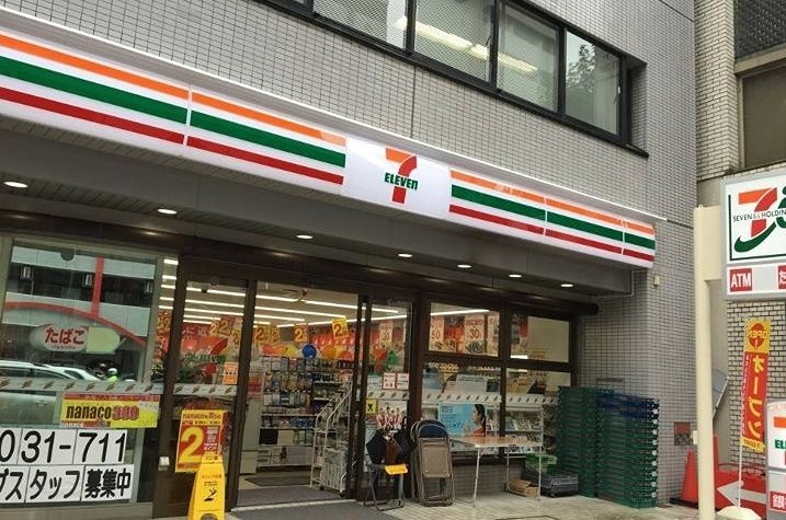 コンビニ　セブンイレブン 大阪扇町店（コンビニ）まで572m