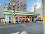 コンビニ　ファミリーマート新丸子駅西口店（コンビニ）まで276m
