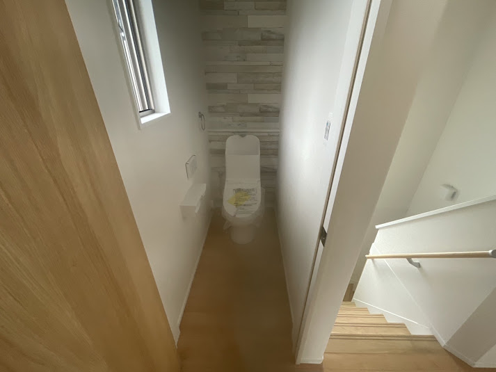 和歌浦東戸建てのトイレ写真