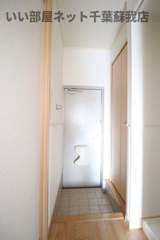 玄関　落ち着いた玄関です