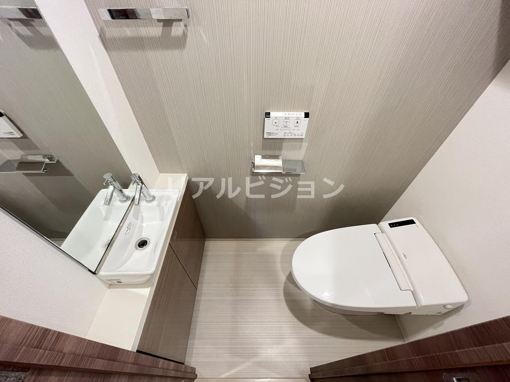 トイレ　別部屋参考写真