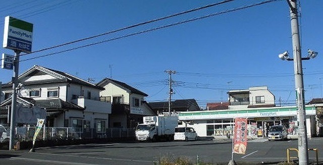 コンビニ　ファミリーマート入間野田店（コンビニ）まで632m