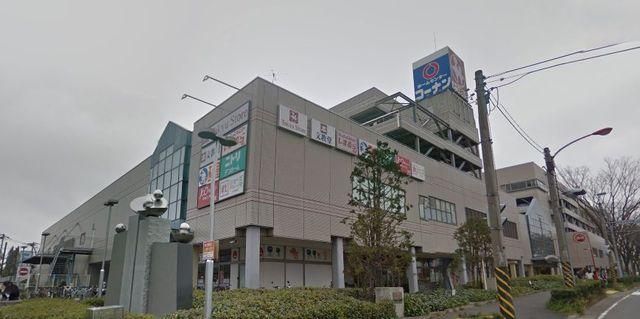 スーパー　湘南とうきゅう（スーパー）まで998m