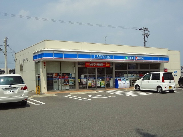 コンビニ　ローソン大村宮小路三丁目店（コンビニ）まで471m