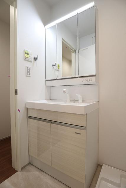 洗面設備　洗面所