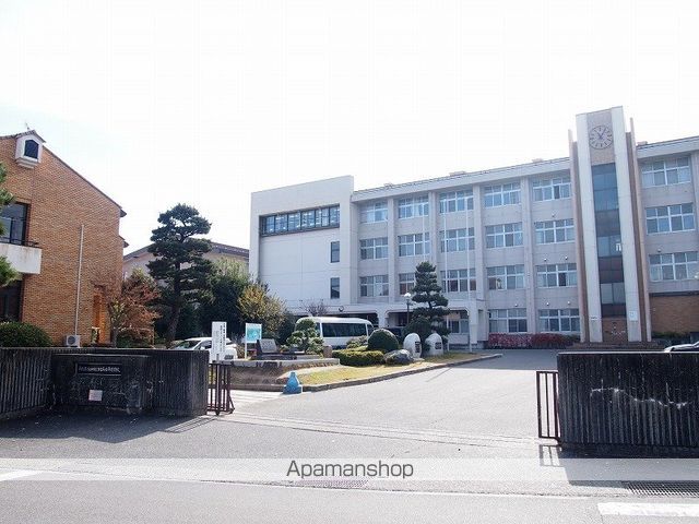 高校・高専　飯田ＯＩＤＥ長姫高等学校同窓会（高校・高専）まで509m