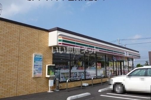 コンビニ　セブンイレブン 西真岡店（コンビニ）まで723m