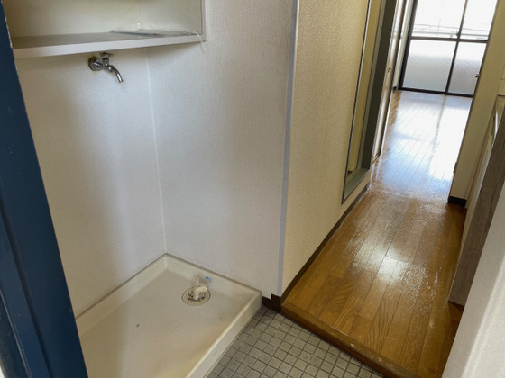 玄関　※別部屋の写真です