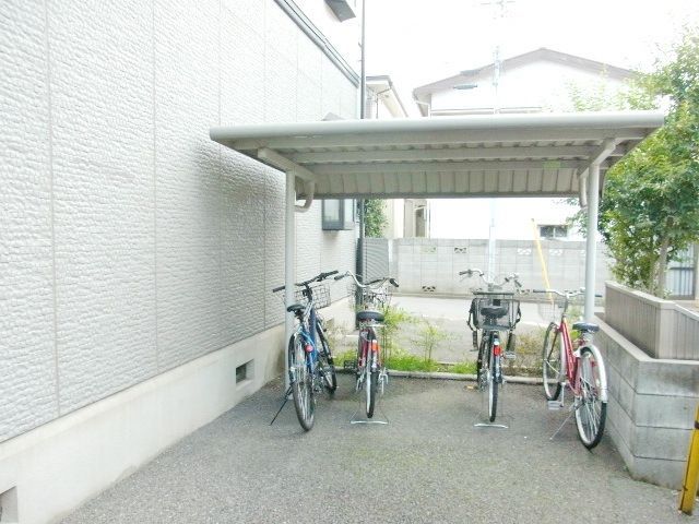 その他共有部分　★屋根付き駐輪場★