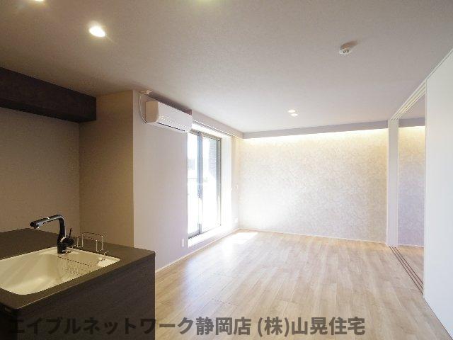 居室・リビング　ゆったり過ごせるリビングです