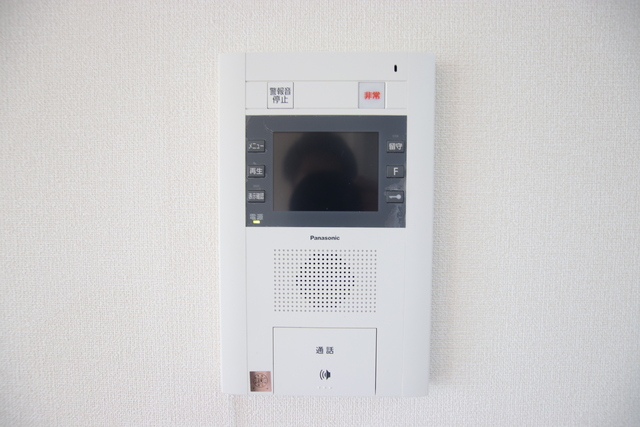 セキュリティ　オートロック付きＴＶモニターホン※同タイプ、参考写真。