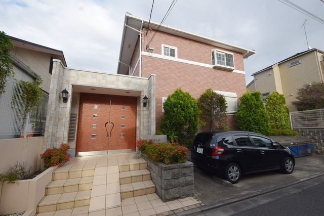 建物外観　★閑静な住宅街に立地★