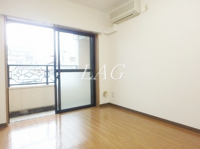 居室・リビング　洋室のお部屋です。