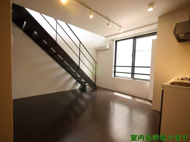 プリンセスライン四谷四丁目EASTの居間写真