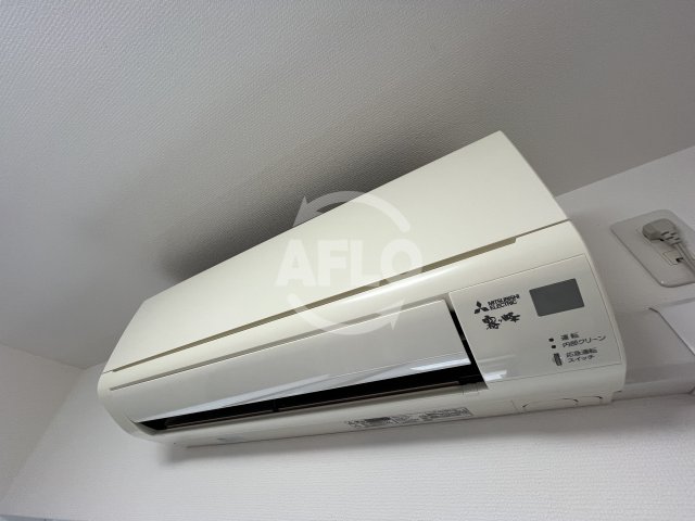 その他設備　アーバネックス江坂広芝　エアコン