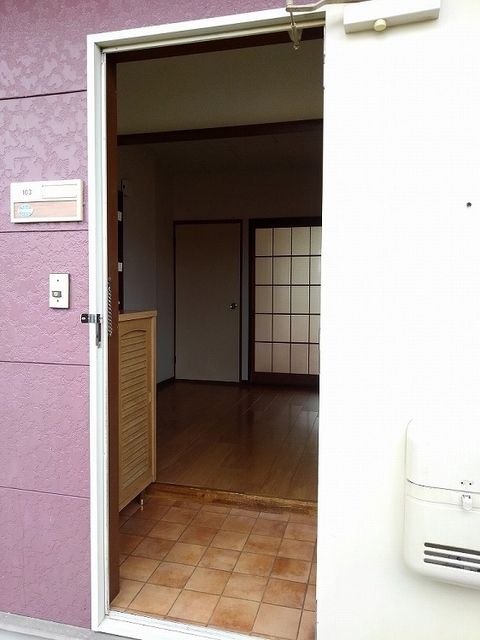 エルディム清和の玄関写真
