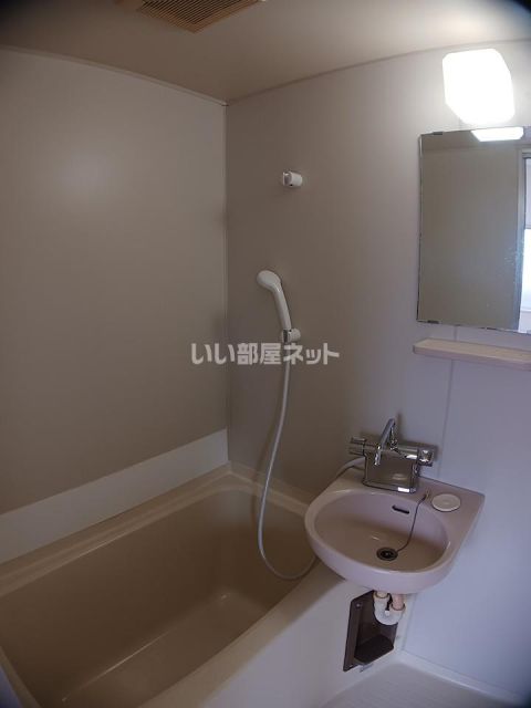 コーポスズキの風呂写真