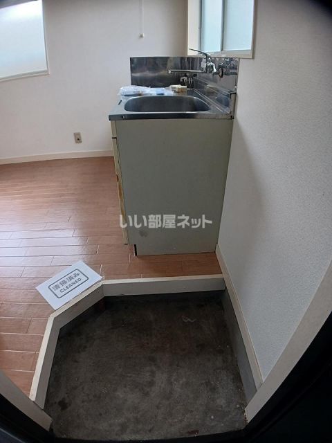 コーポスズキの玄関写真