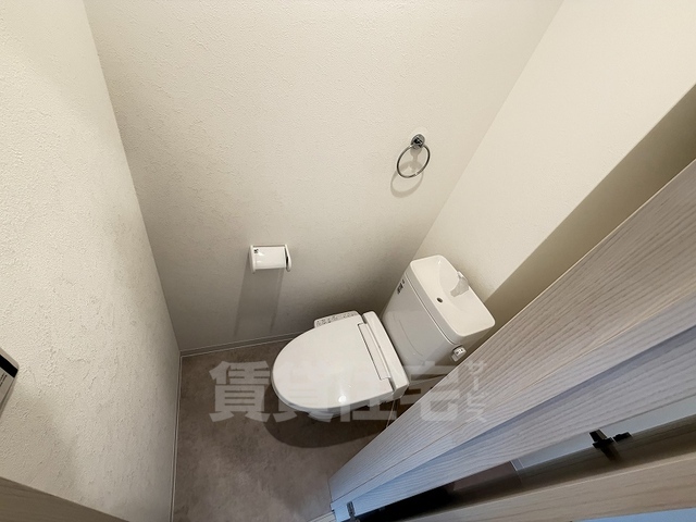 セレニティ小若江B棟のトイレ写真
