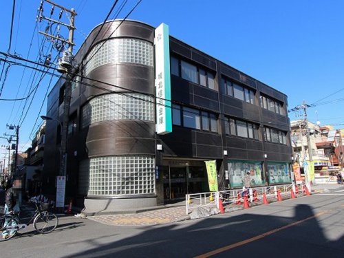 銀行　城北信用金庫尾久駅前支店（銀行）まで552m