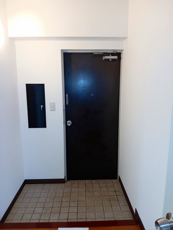 サンビューハイツ四番町の玄関写真