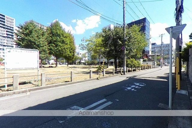 その他　側面道路（その他）まで0m