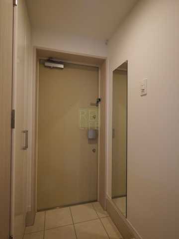 玄関　ドゥーエ四谷三丁目