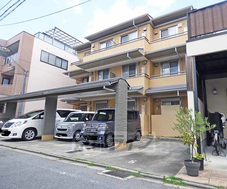 ケシミヤ上京の外観写真