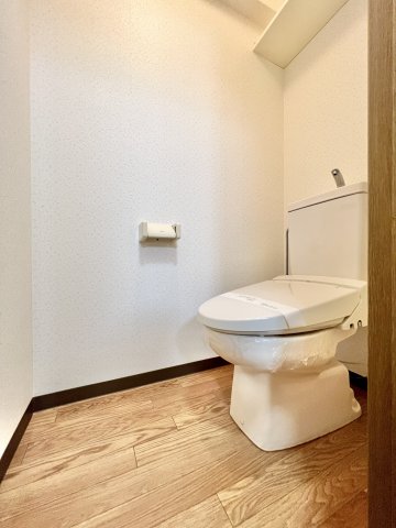 ディアコート東田辺のトイレ写真