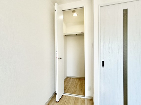収納　ウォークインクローゼット（同仕様タイプ）