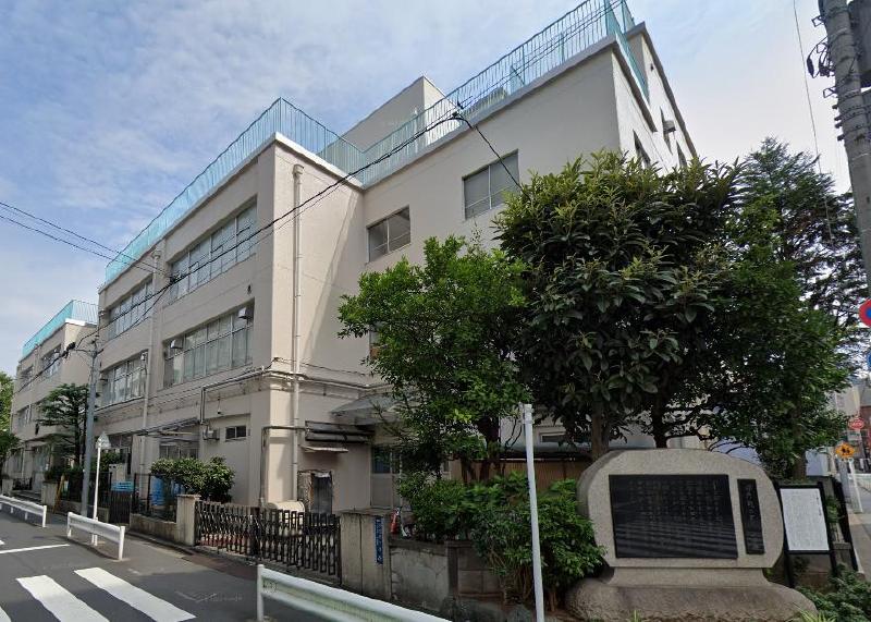 小学校　墨田区立両国小学校（小学校）まで100m