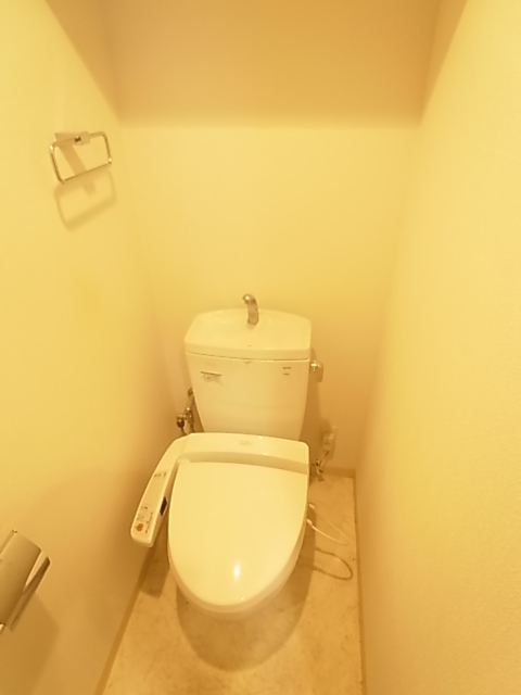 エスリード神戸海岸通のトイレ写真