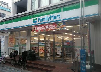 コンビニ　ファミリーマート 鵠沼海岸店（コンビニ）まで1134m
