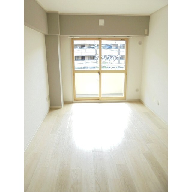 その他部屋・スペース　洋室６帖