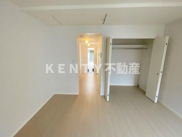 その他部屋・スペース　落ち着いて過ごせるお部屋なので、寝室にいかがでしょうか